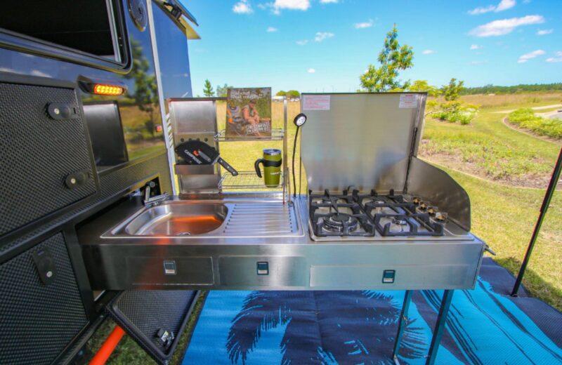 ampboss_caravan_btx_15_2-4